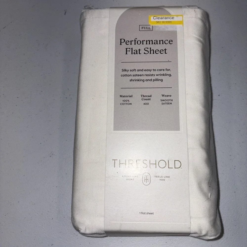 NWT Threshold FULL Performance Flat Sheet Silky Soft Sateen SOUR CREAM 400 TC
